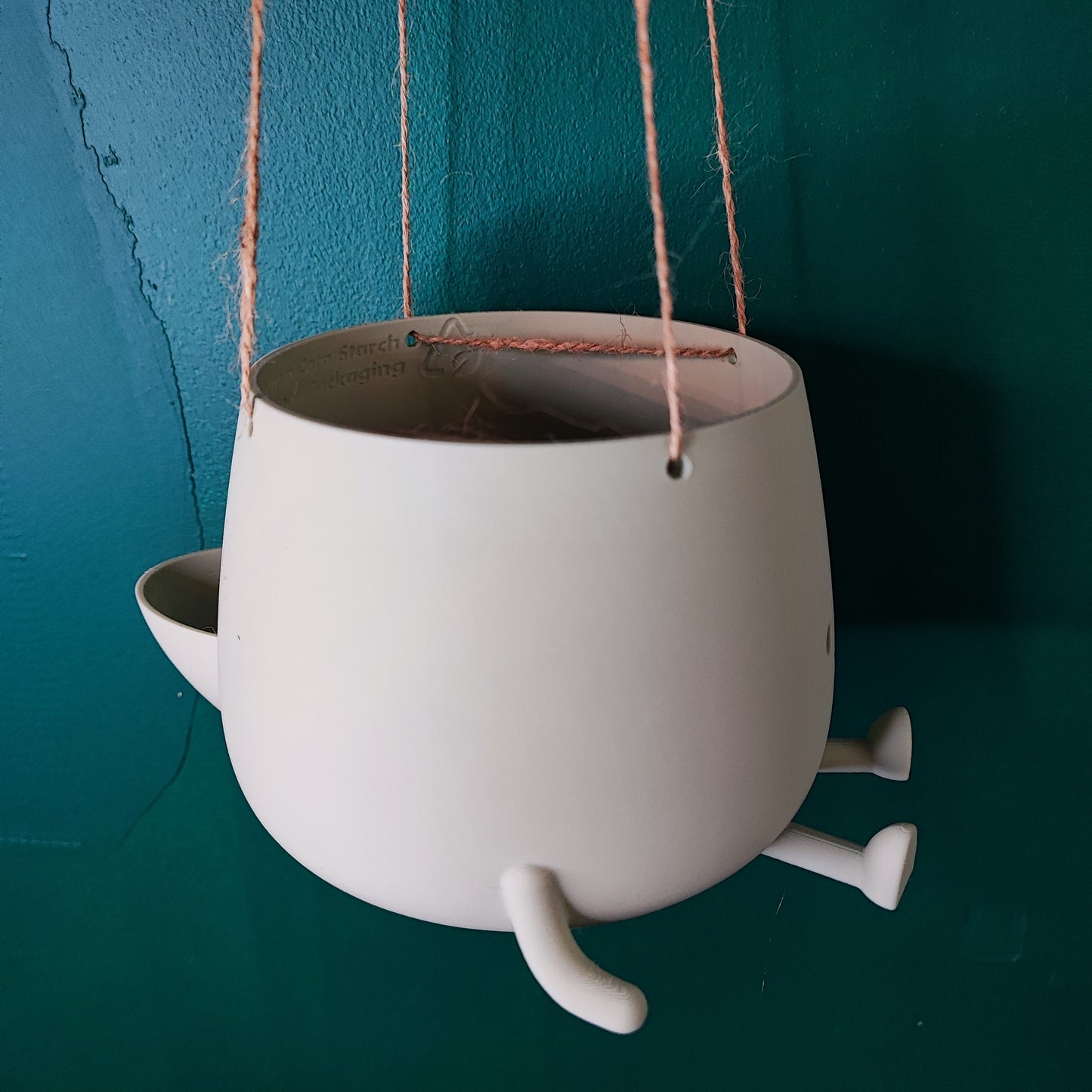 Happy Pot Hanging
