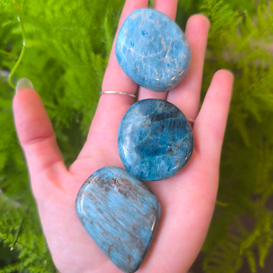Apatite Flat Stones