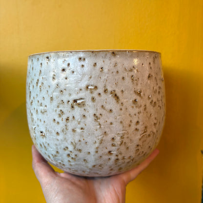 Pot - Nicolas (Taupe or Off-white)