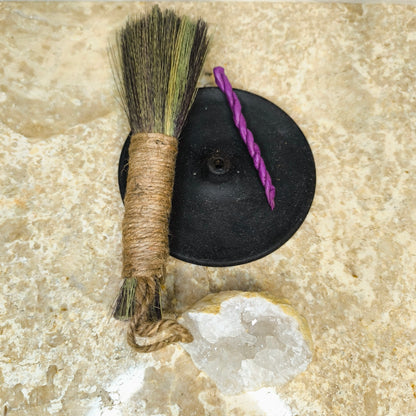 Incense Handmade Broom "Kuchō"