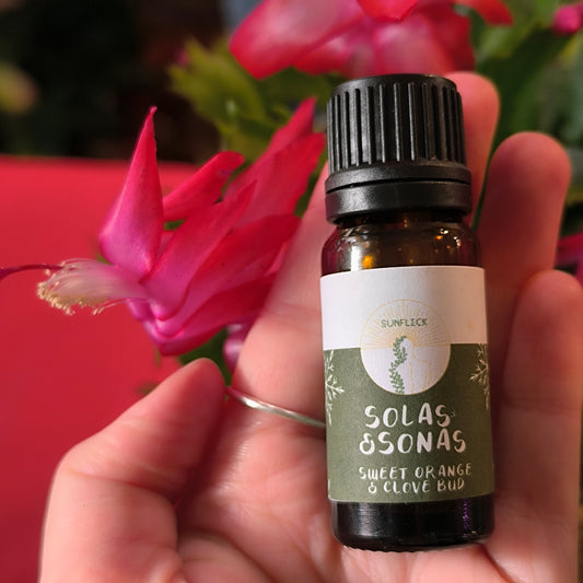 Solas and Sonas Oil Blend