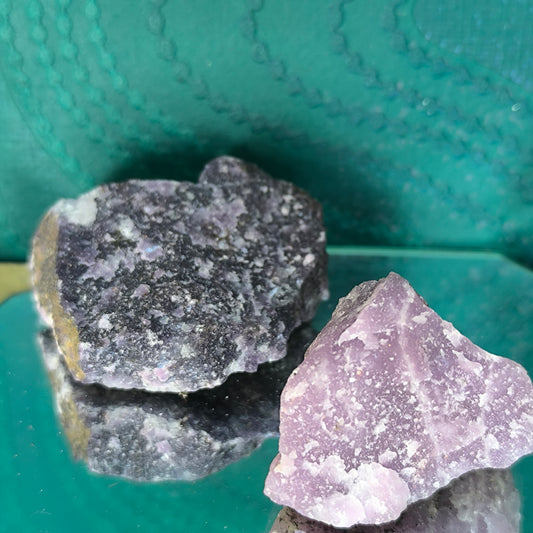 Lepidolite Raw