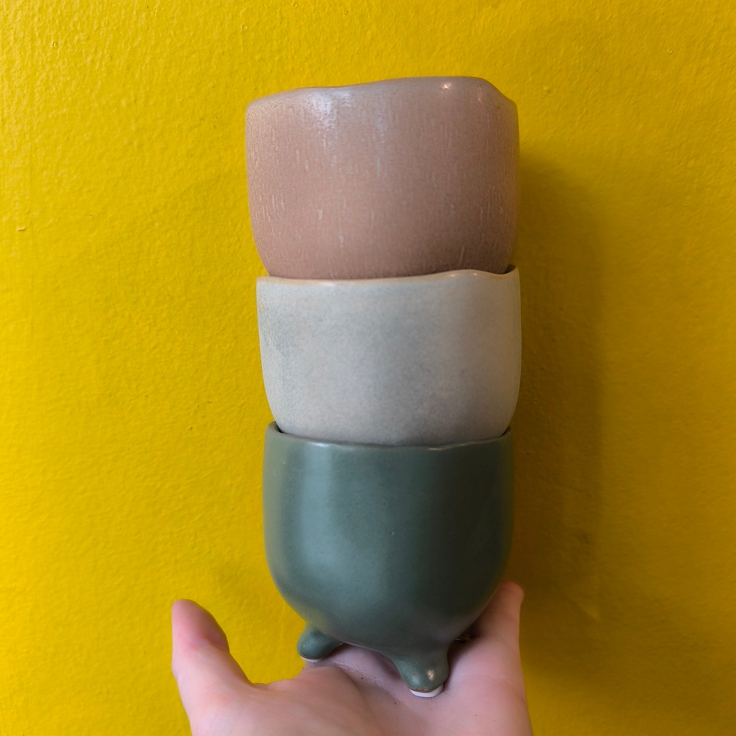 Pot - Elly with Feet