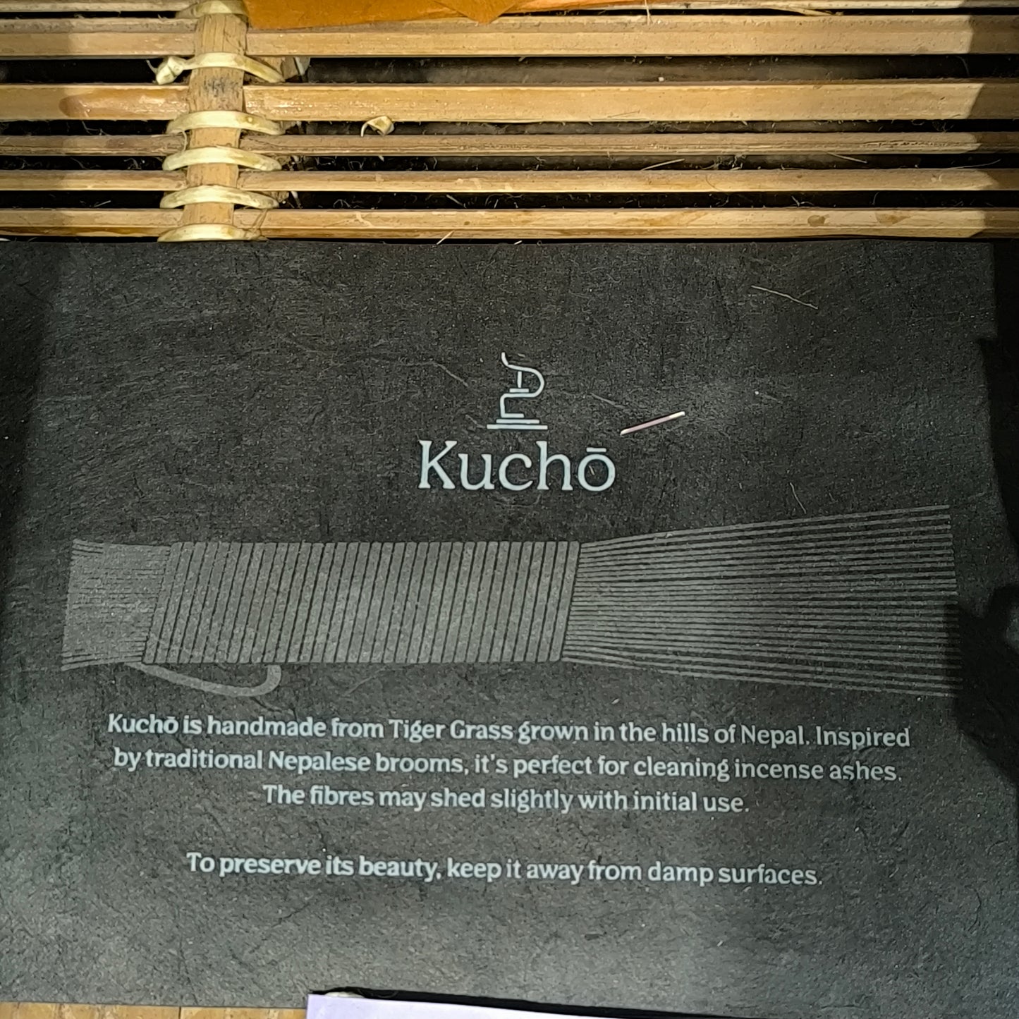 Incense Handmade Broom "Kuchō"