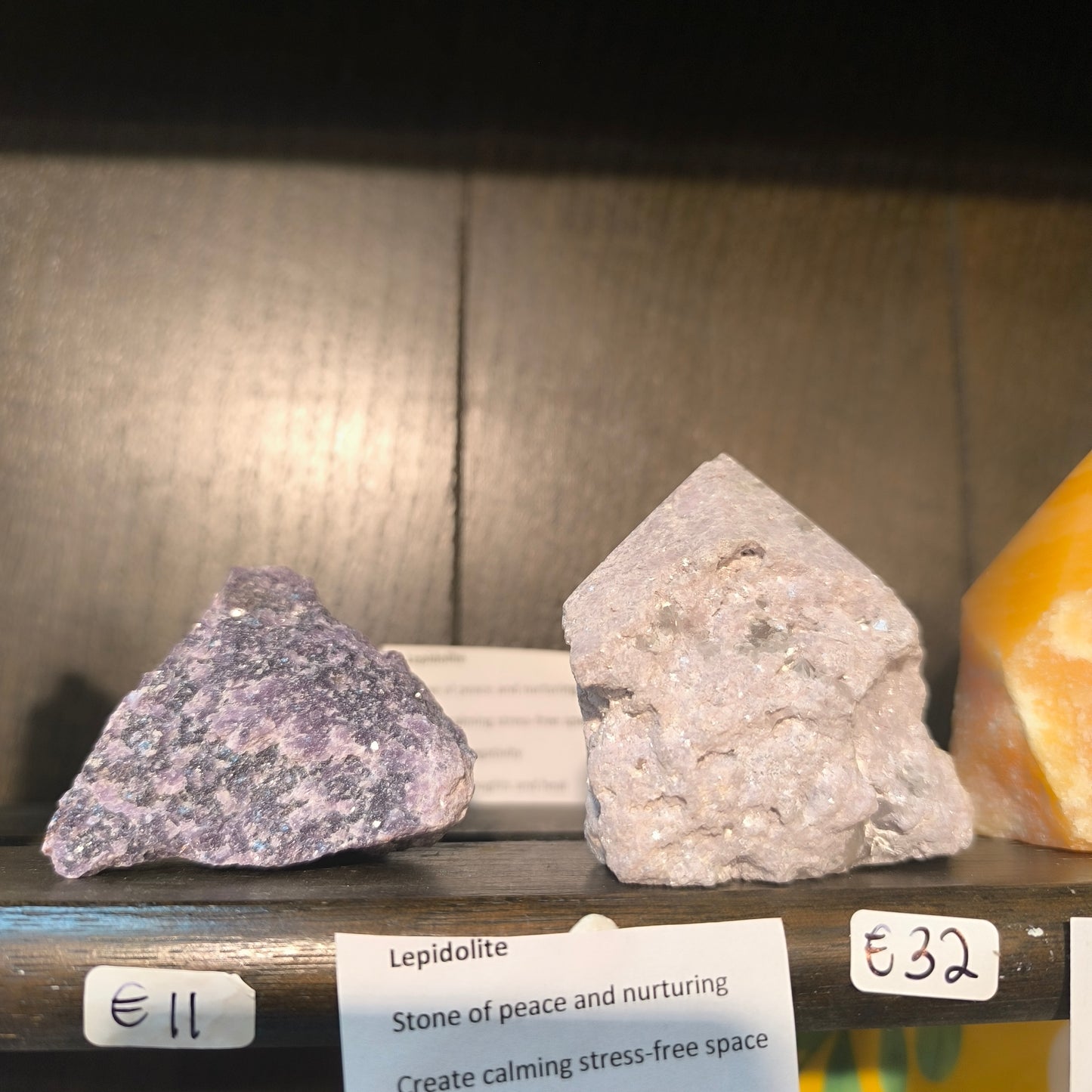 Lepidolite Raw