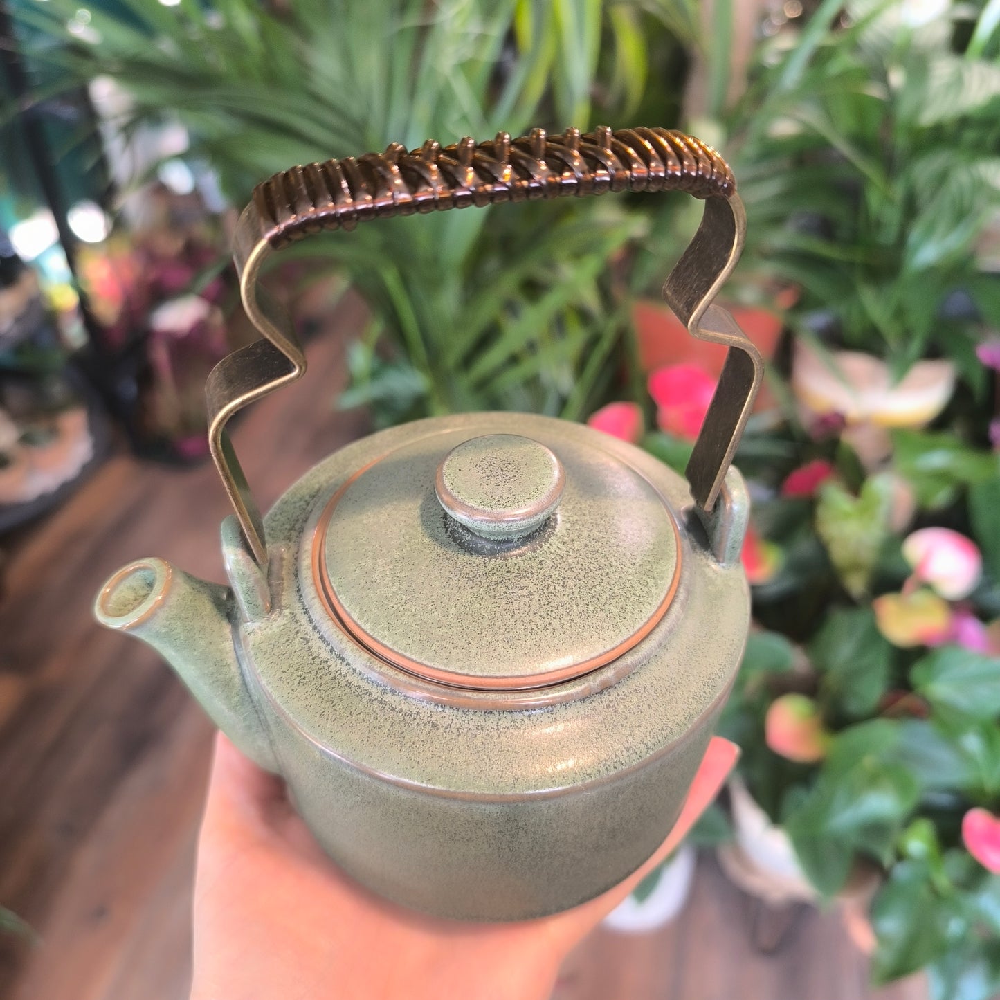 Ceramic Teapots with Strainer